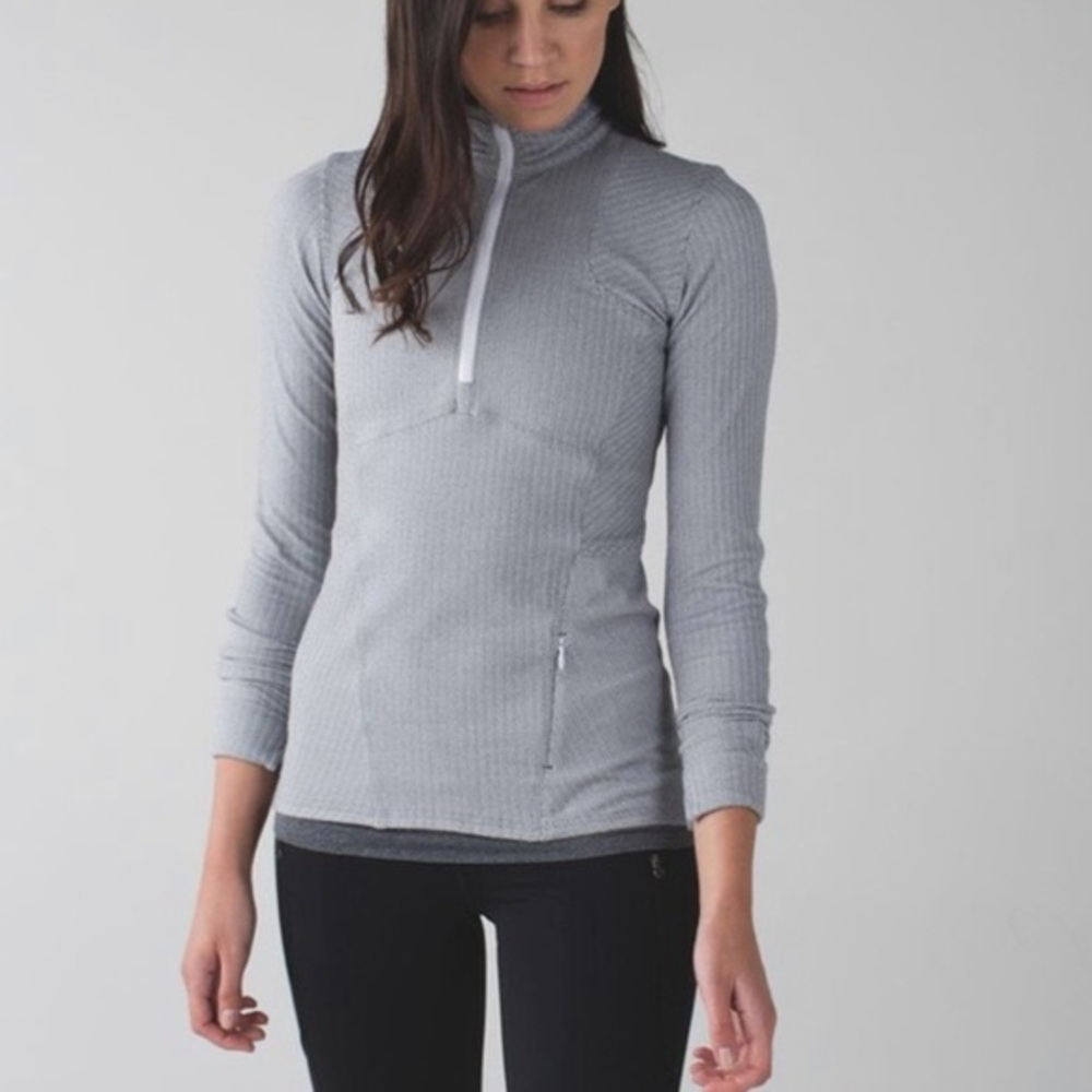 Lululemon quarter zip size 8